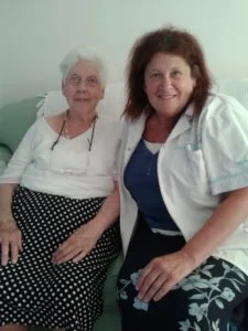 Lise provides hourly care in St. Albans