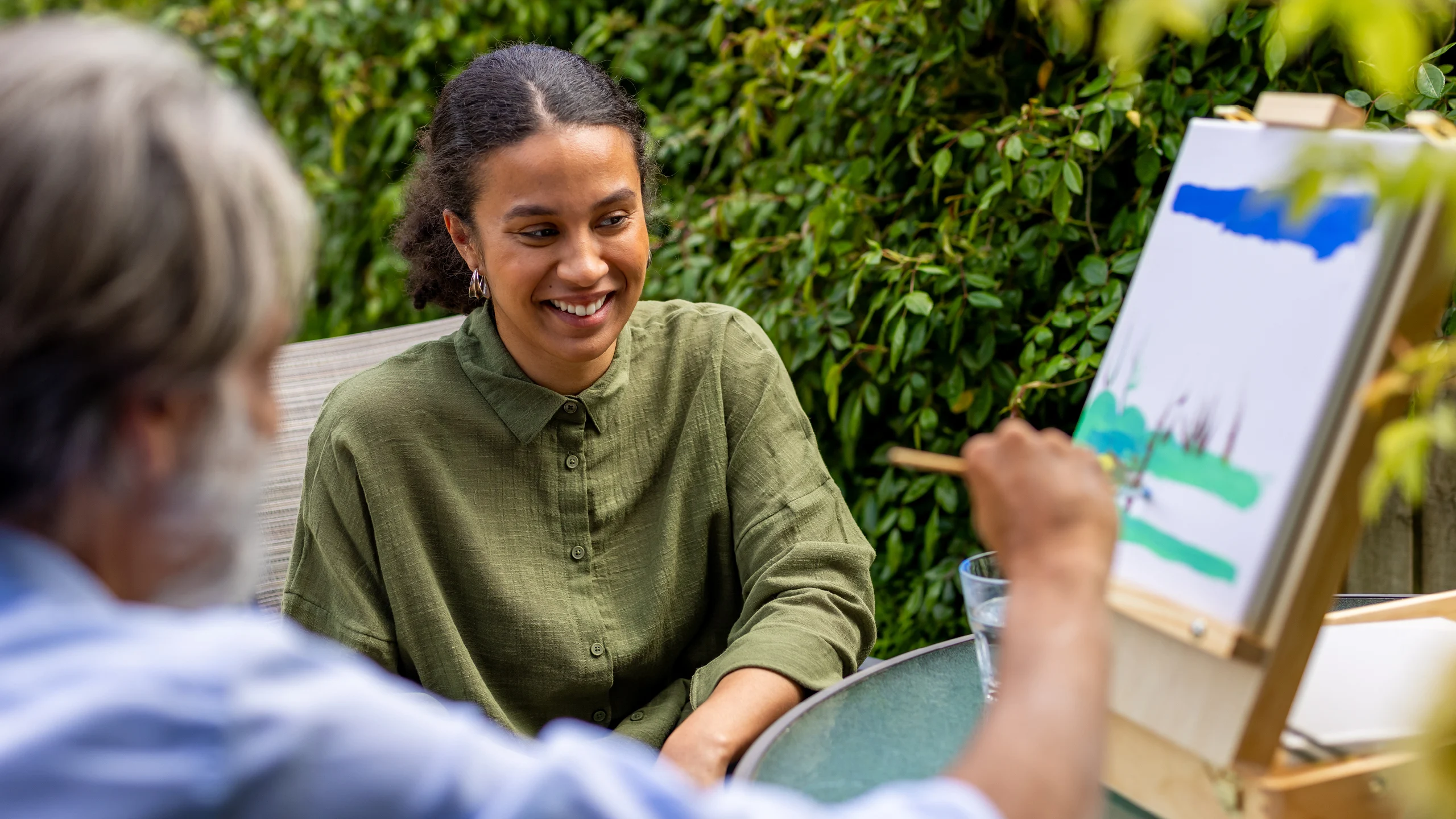 live in care_2560x1440_7 live in care