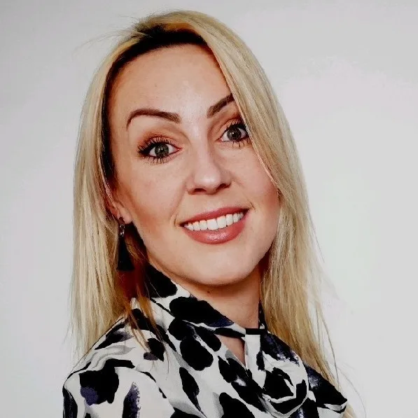 Amba Steen